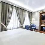 Santa Chiara 4*