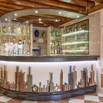 Santa Chiara فندق