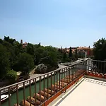 Santa Chiara ホテル 4*
