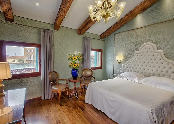 Santa Chiara 4*