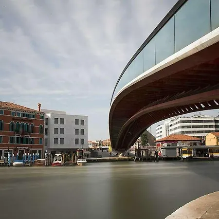 Santa Chiara 4* ונציה