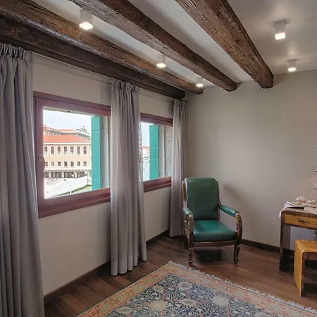 Santa Chiara 4* Venice