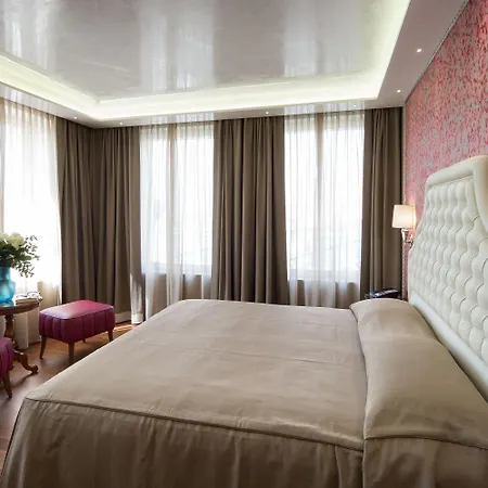 Santa Chiara Otel Venedik