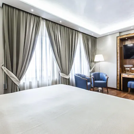 Santa Chiara 4*