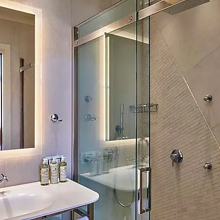 Santa Chiara 4*