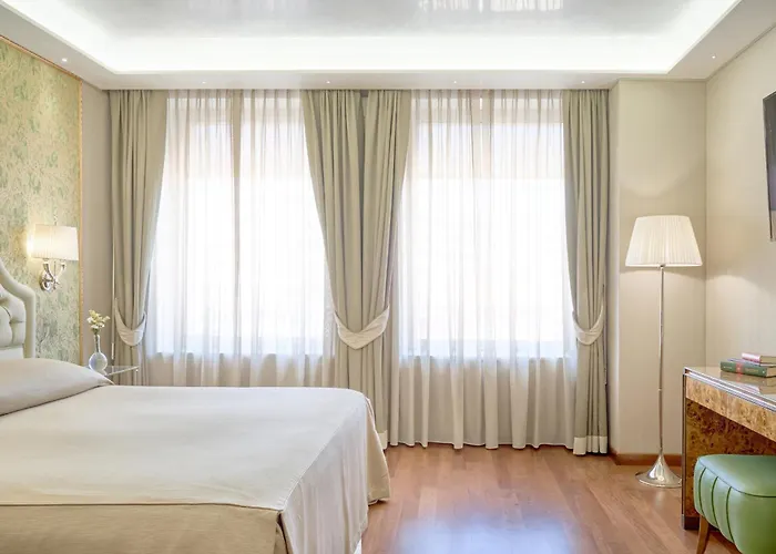Santa Chiara 4* ונציה