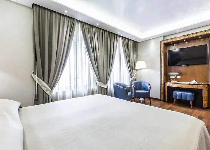 Santa Chiara 4*