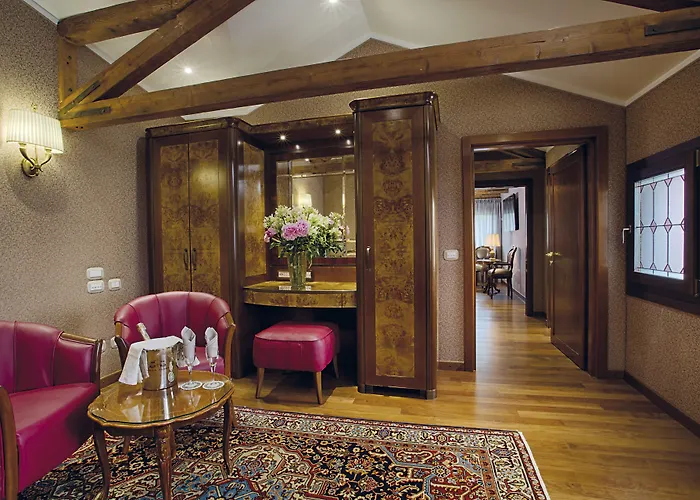 Hotel Santa Chiara Venice