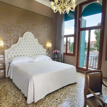 Santa Chiara Hotel Benátky