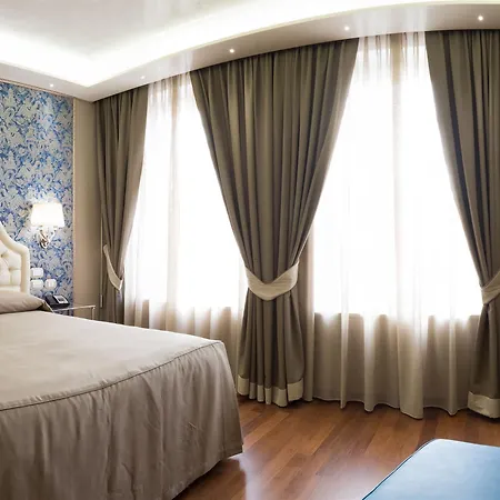 Santa Chiara 4* Wenecja