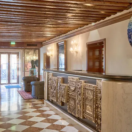 Hotel Santa Chiara