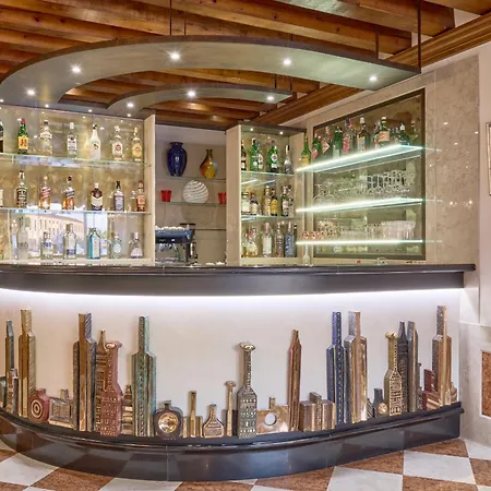 Santa Chiara Hotel