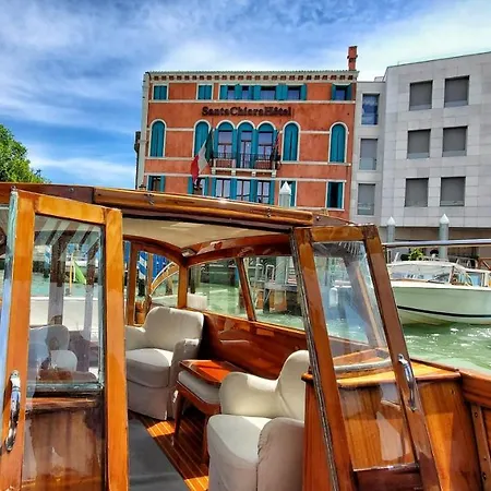 Hotel Santa Chiara 4*