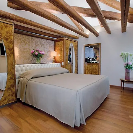 Hotel Santa Chiara Venice