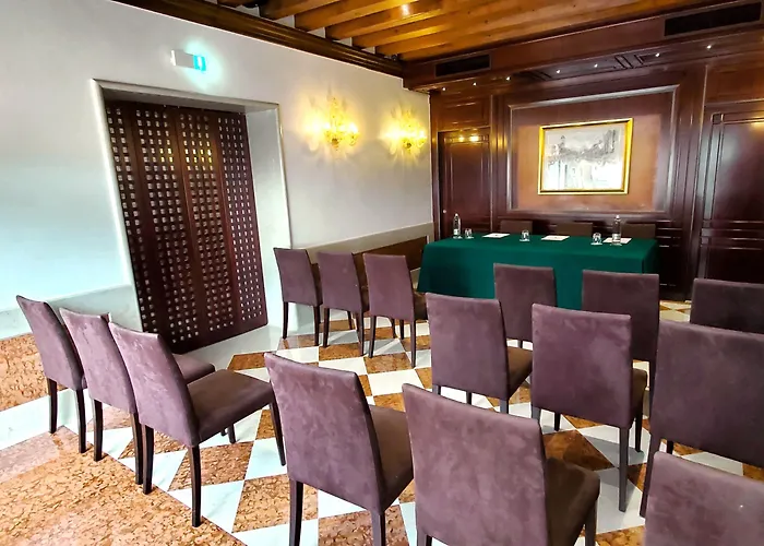 Santa Chiara 4* ונציה