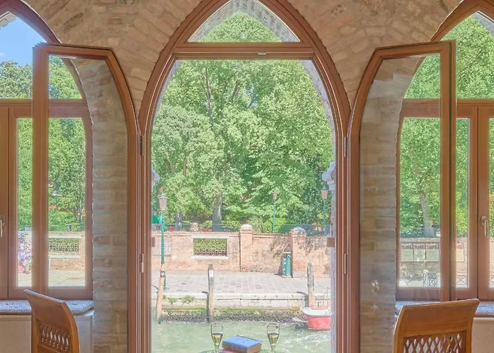 מלון Santa Chiara